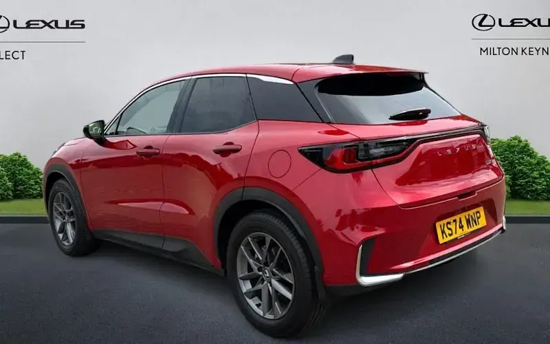 Used Lexus LBX 136 HP (100 kW) 2026 SUV