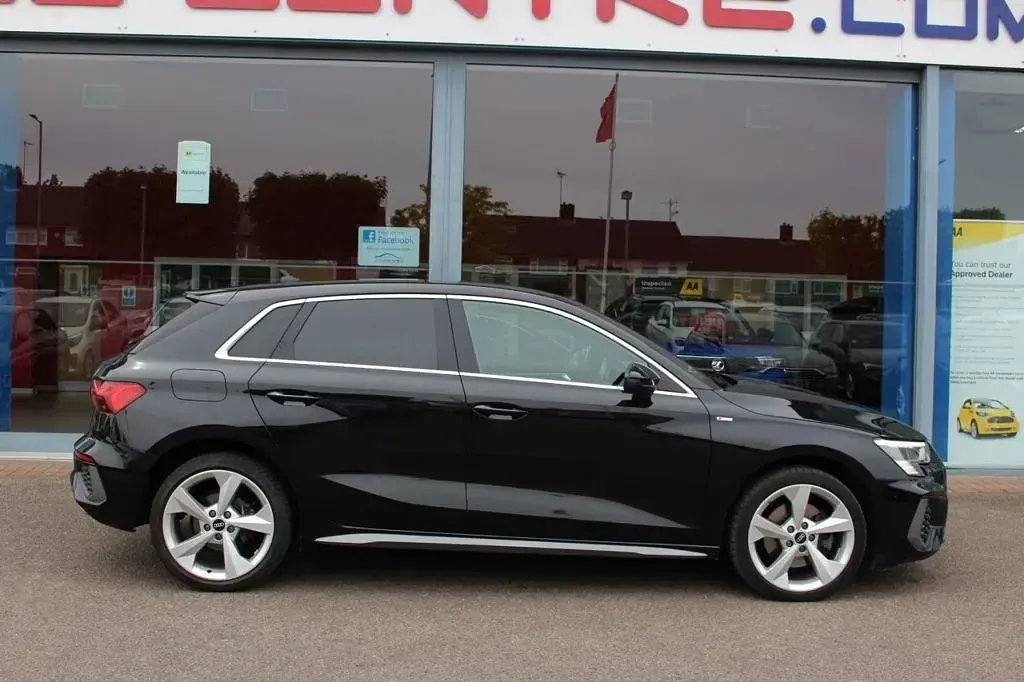 Used Audi A3 Sportback e-tron S-Line 204 HP (150 kW) 2020 Black Hatchback