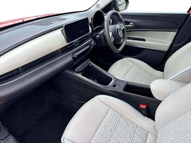 Używany Fiat 600E La Prima 113 kW (154 KM) 2024 Pomarańczowy SUV