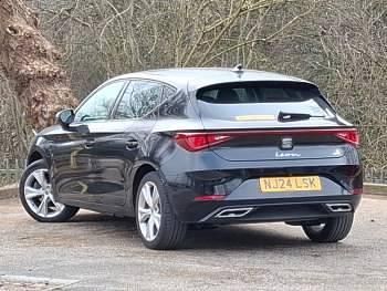 Used Seat Leon FR 204 HP (150 kW) 2024 Black Hatchback