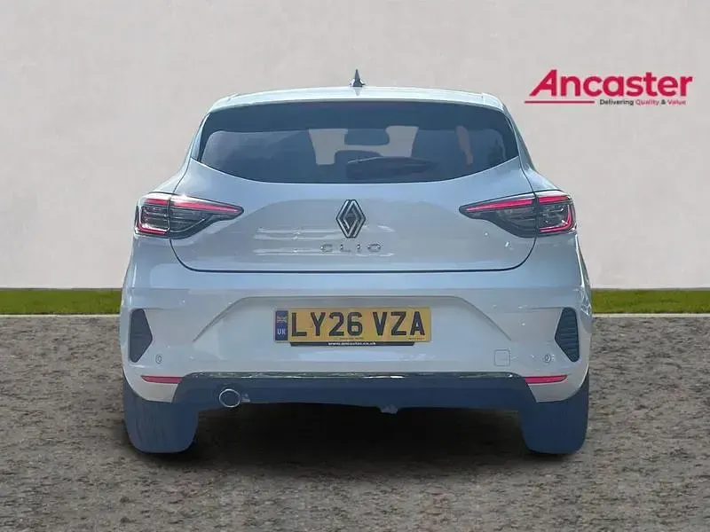 New Renault Clio Techno 88 HP (64 kW) 2026 Glacier white Hatchback