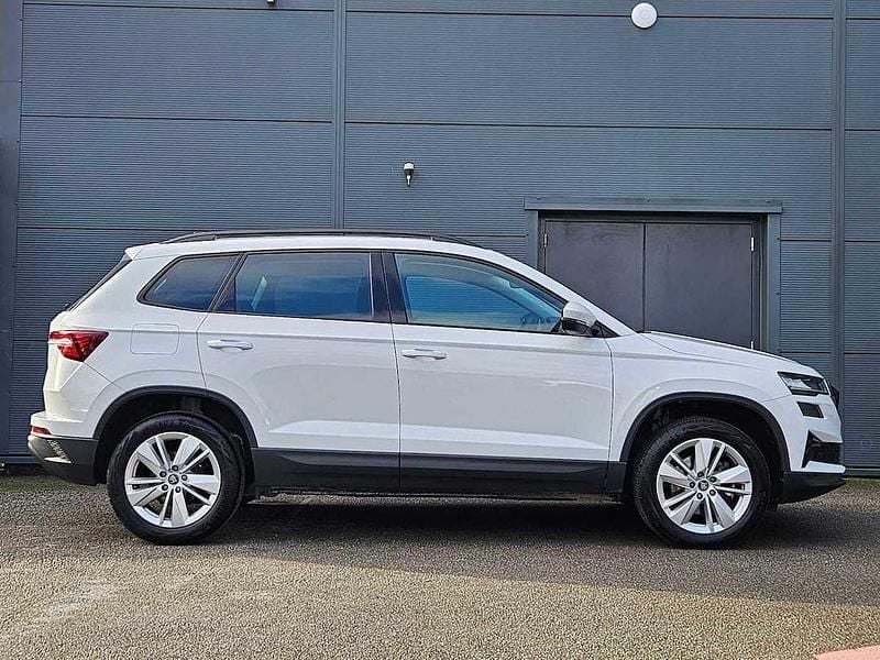 Used Skoda Karoq SE 110 HP (80 kW) 2025 White SUV