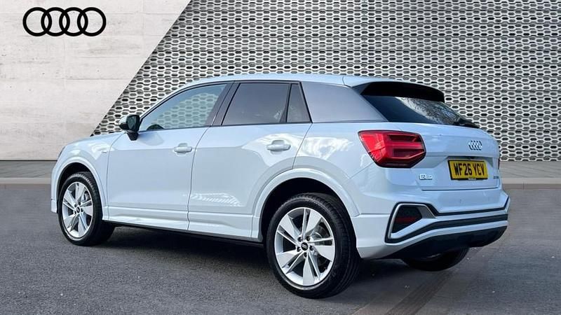 Używany Audi Q2 S-Line 150 KM (110 kW) 2026 Biały SUV