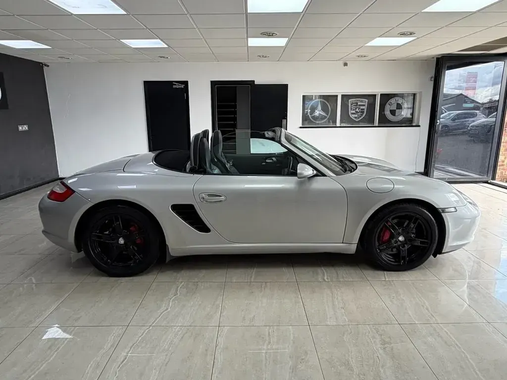 Used Porsche Boxster 280 HP (205 kW) 2005 Silver Cabriolet