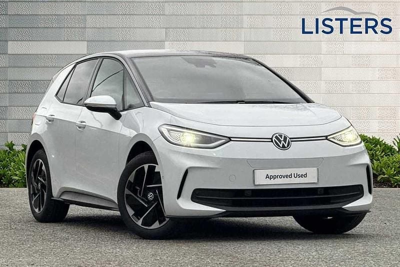 Pure white New 2025 VW ID.3 Pro Hatchback | £26,961 - Image 1/4