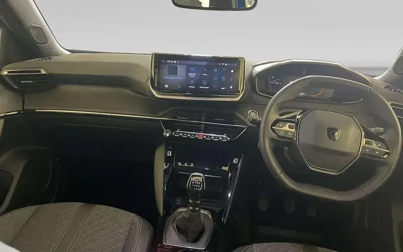 Used Peugeot 2008 Allure 131 HP (96 kW) 2025 SUV