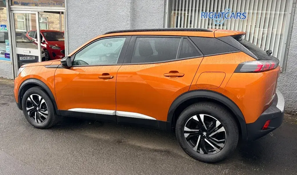 Used Peugeot 2008 Allure+ 2023 Orange SUV