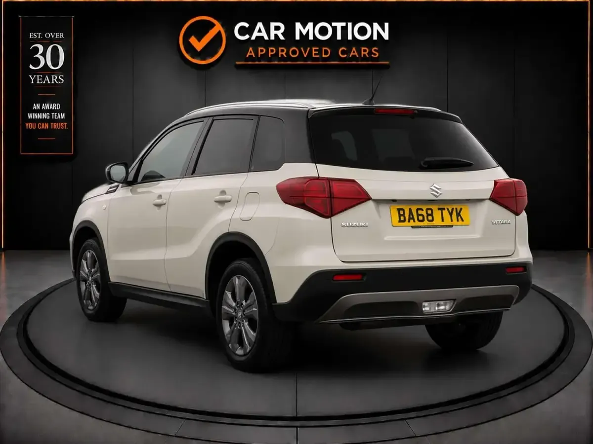 Used Suzuki Vitara SZ-T 112 HP (82 kW) 2019 Cream SUV