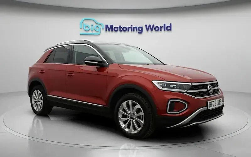 Usado VW T-Roc Style 150 HP (110 kW) 2025 SUV