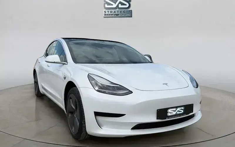 Used Tesla Model 3 Standard Range 180 kW (245 HP) 2021 Sedan