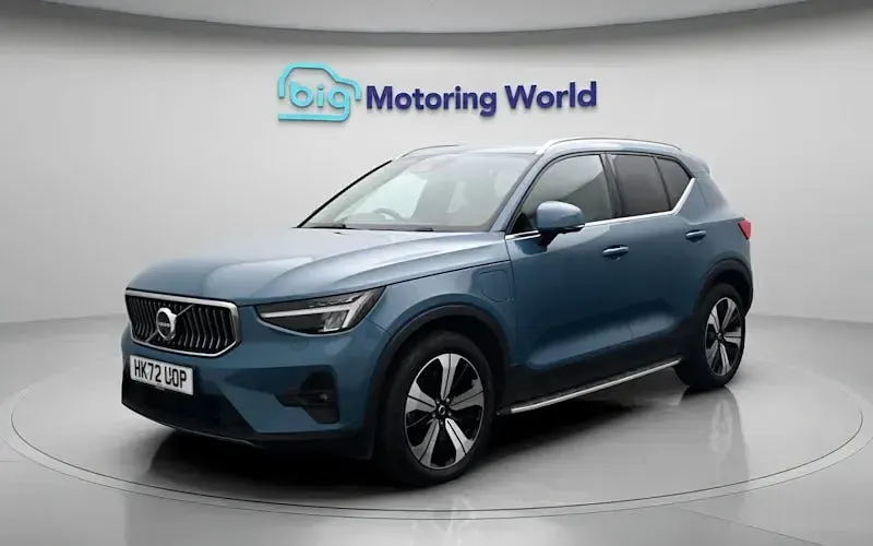 Used Volvo XC40 Ultimate 262 HP (192 kW) 2023 Blue SUV