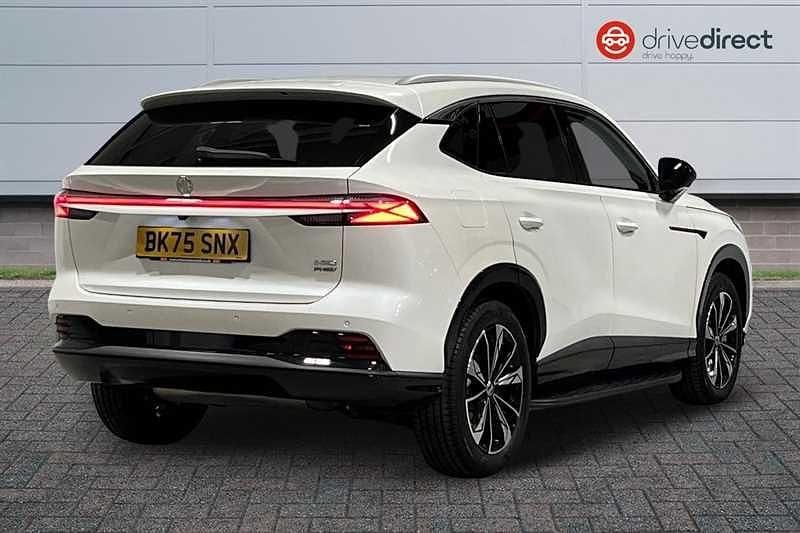 Used MG HS Trophy 2025 White SUV