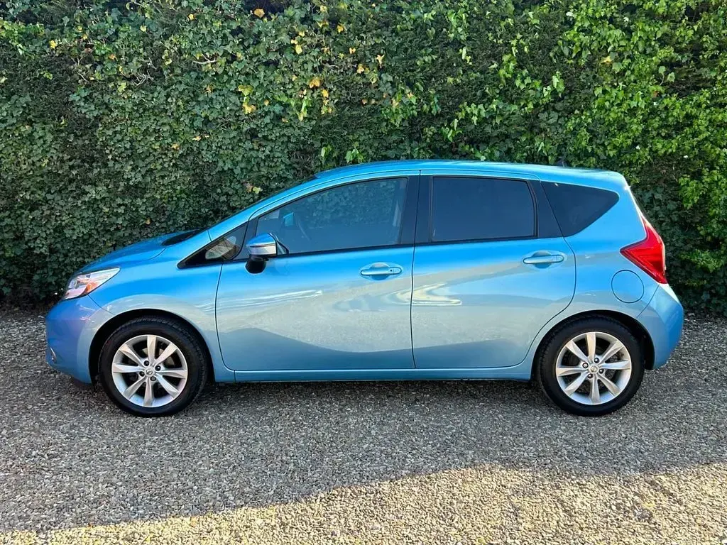 Used Nissan Note S 90 HP (66 kW) 2017 Blue Hatchback