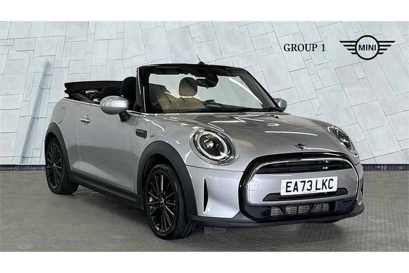 Used Mini Cooper Cabriolet Classic 136 HP (100 kW) 2023 Melting silver iii Cabriolet