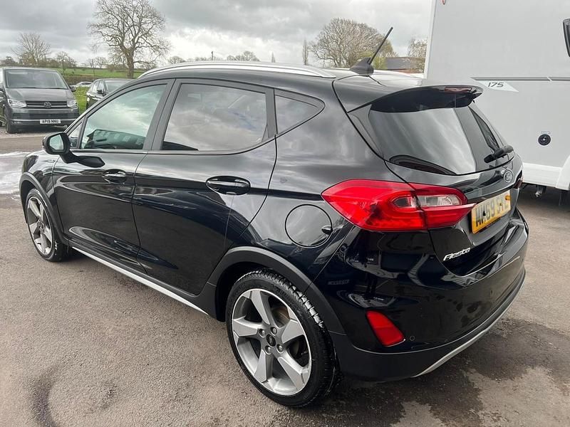 Used Ford Fiesta Active X 100 HP (73 kW) 2020 Black Hatchback