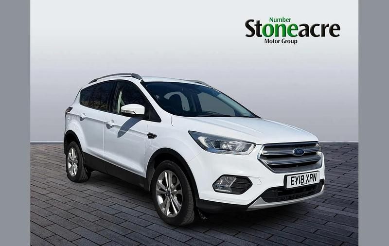 Used Ford Kuga Titanium 120 HP (88 kW) 2018 White SUV