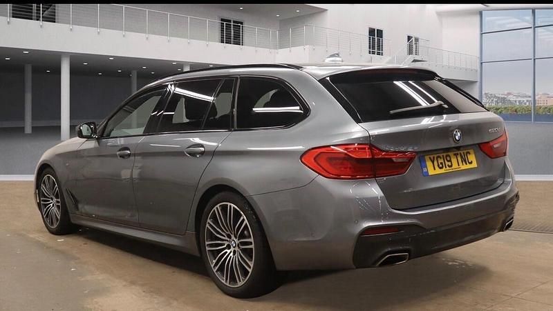 Used BMW 520 M Sport 2019 Blue Estate