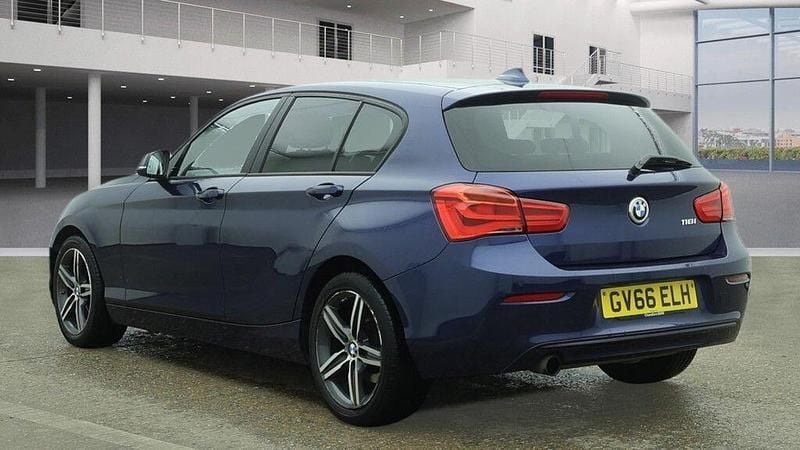 Used BMW 118 Sport Line 2016 Blue Hatchback
