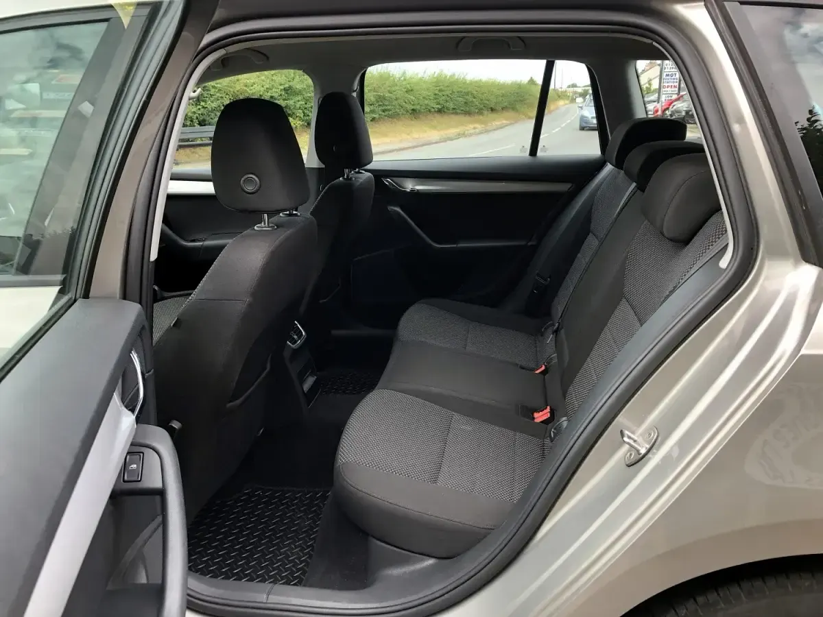 Used Skoda Octavia SE 2016 Beige Estate