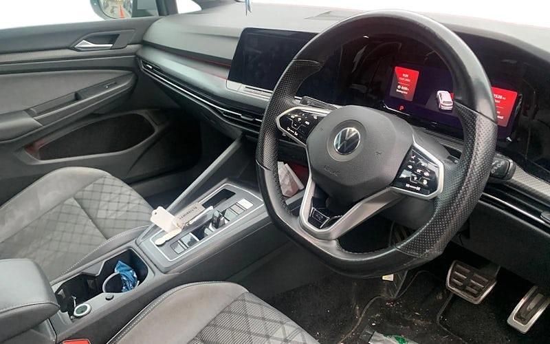 Used VW Golf VIII R-line 150 HP (110 kW) 2024 Hatchback