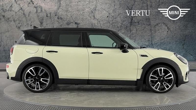 Used Mini Cooper S Clubman Sport 176 HP (129 kW) 2022 White Estate