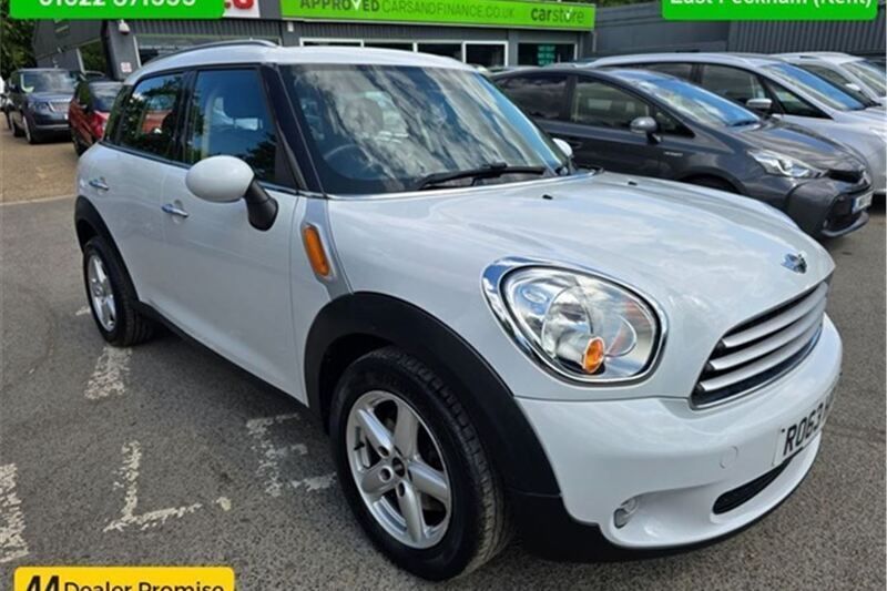 White Used 2013 Mini Cooper D Countryman SUV | £4,999 (Fair price) - Image 1/4