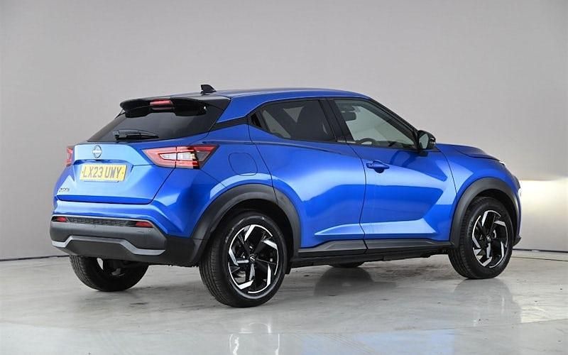 Used Nissan Juke N-Connecta 114 HP (83 kW) 2023 Blue SUV