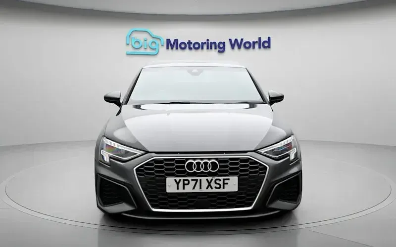 Second-hand Audi A3 Sportback S-Line 150 CP (110 kW) 2024 Hatchback