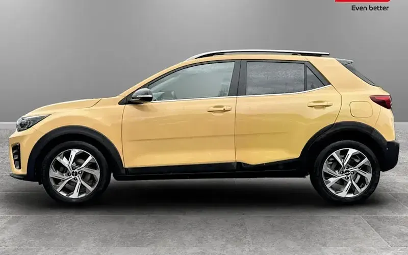 Used Kia Stonic GT-Line S 120 HP (88 kW) 2024 Yellow SUV