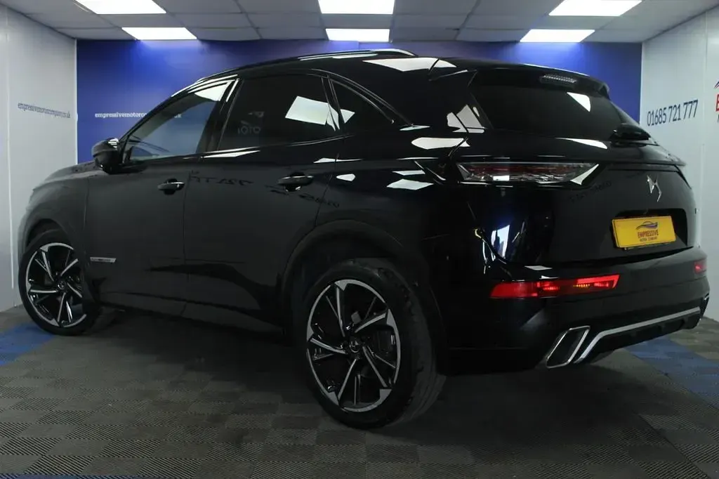 Used DS Automobiles DS7 Crossback 225 HP (165 kW) 2021 Blue SUV
