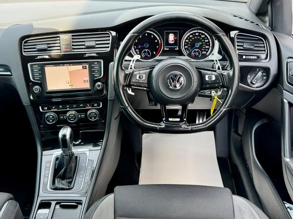 Used VW Golf VII R 441 HP (324 kW) 2016 Grey Hatchback