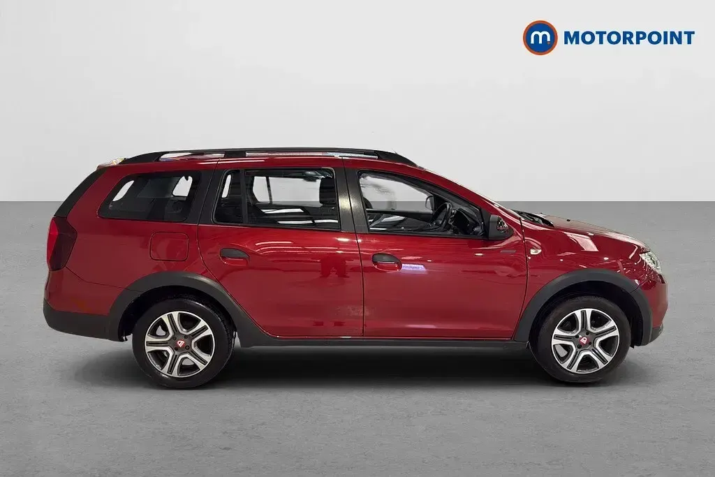 Used Dacia Logan MCV Stepway 95 HP (69 kW) 2019 Red Estate