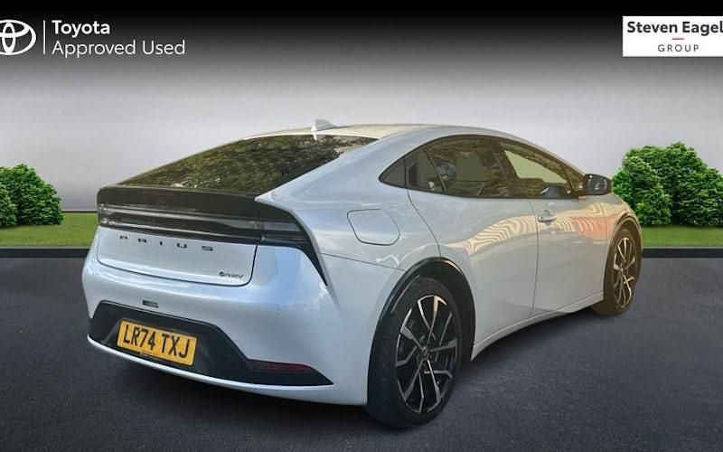 Used Toyota Prius 223 HP (164 kW) 2025 Hatchback