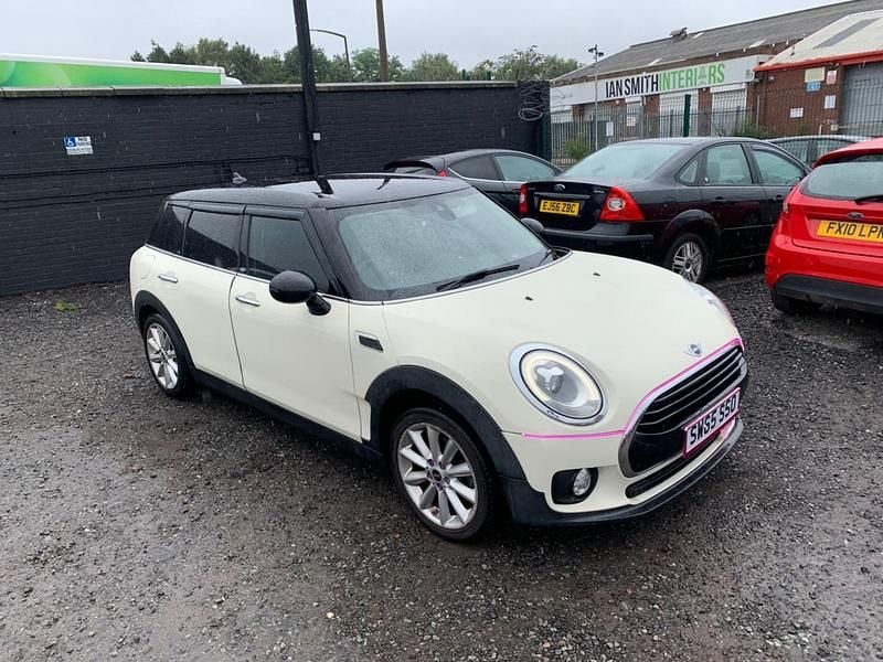 White Used 2015 Mini Cooper Clubman Estate | £4,999 (A bit pricey) - Image 1/4