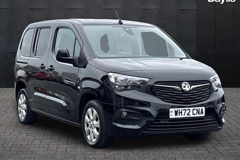 Used Vauxhall Combo S 131 HP (96 kW) 2021 Black MPV