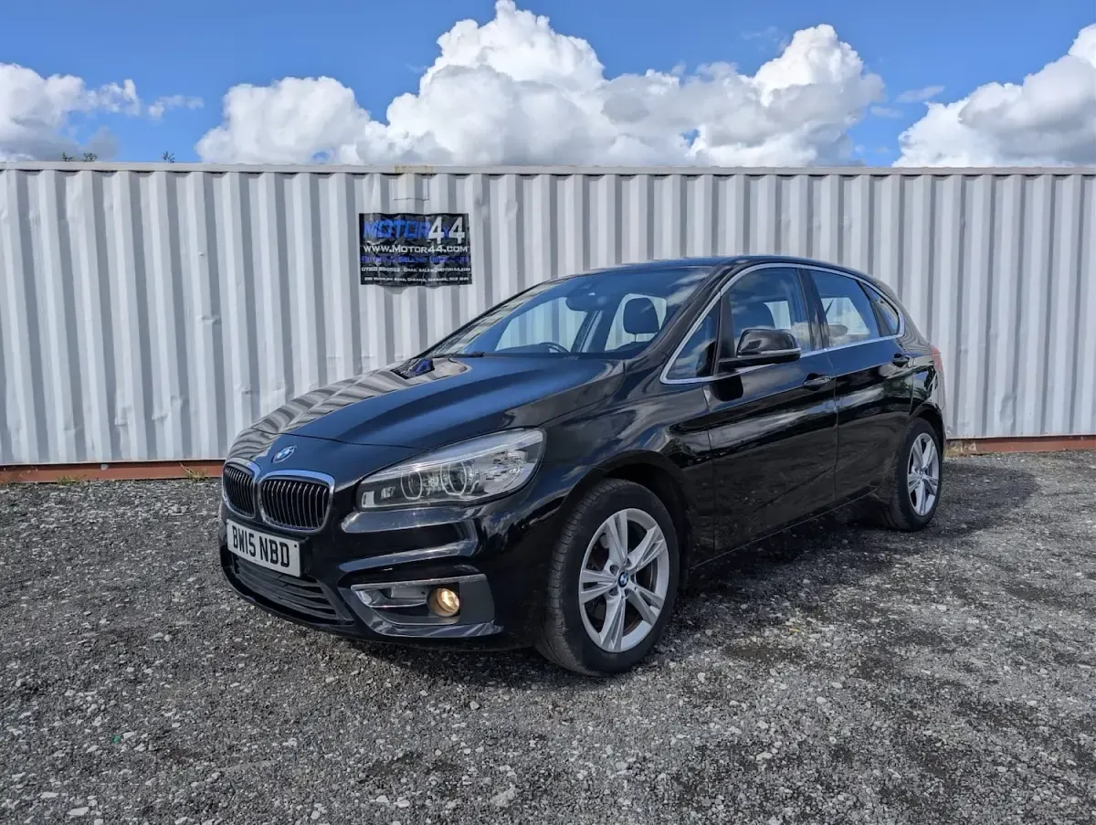 Used BMW 218 Active Tourer Luxury Line 148 HP (108 kW) 2015 Black MPV