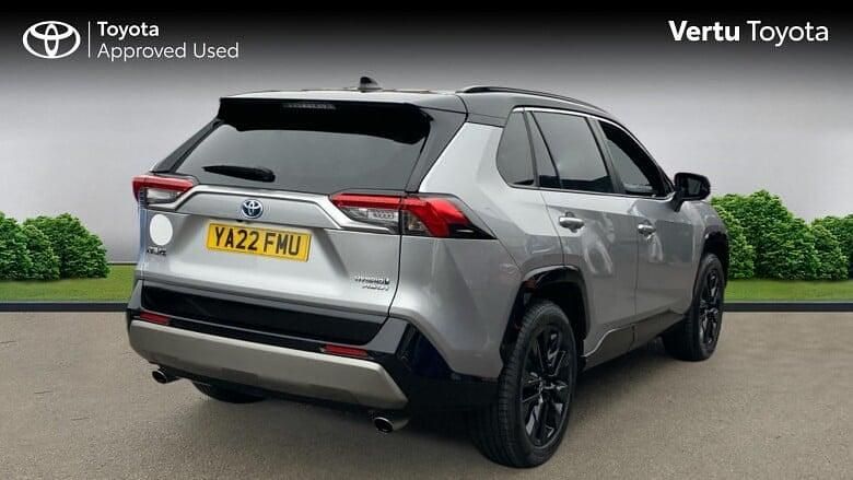 Used 2022 Toyota RAV4 Estate | £27,878 (Fair price) - Image 1/3