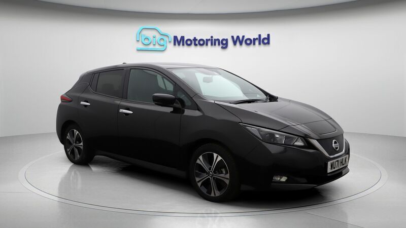 Used 2021 Nissan Leaf N-Connecta Hatchback | £8,800 (Super price) - Image 1/4