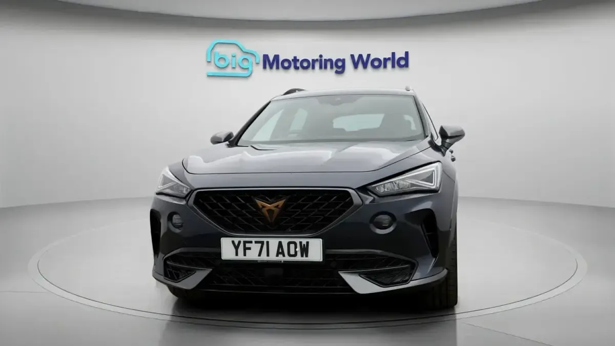 Usado Cupra Formentor VZ3 306 CV (225 kW) 2022 Gris SUV