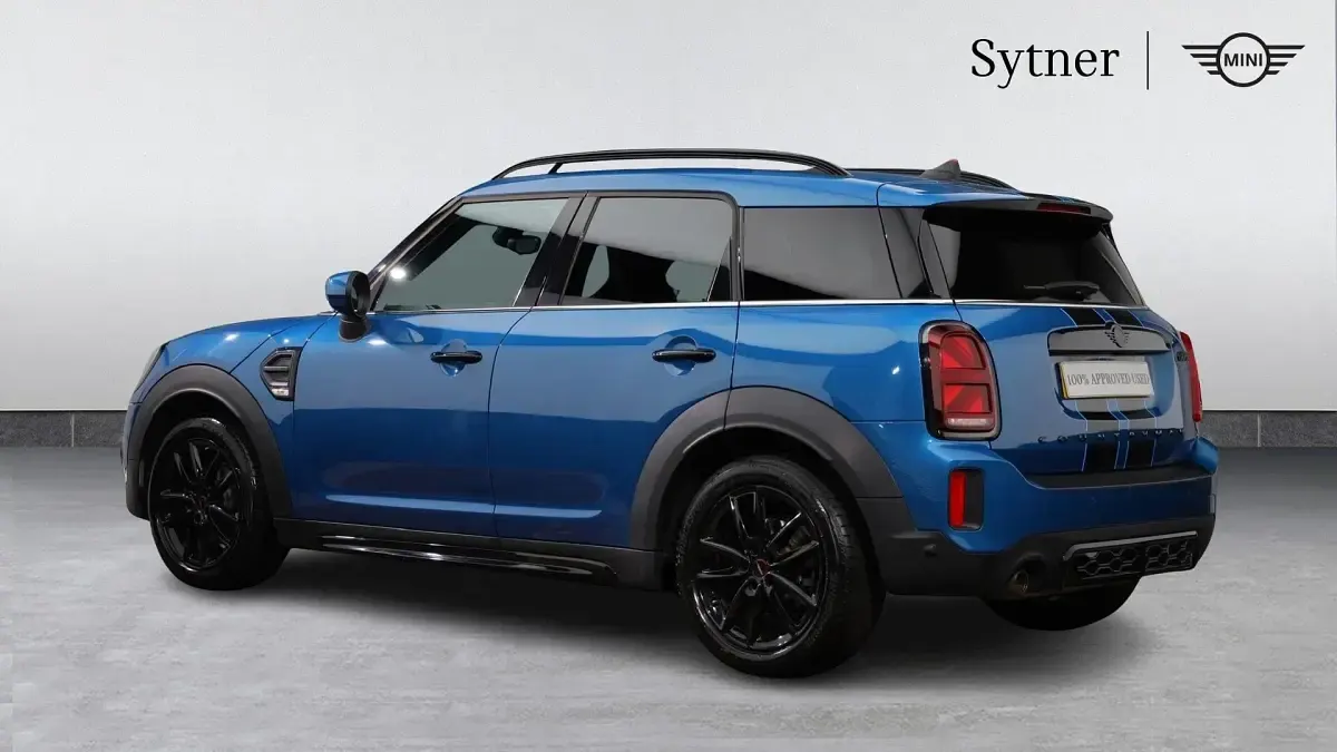 Used Mini Cooper Countryman Sport 134 HP (98 kW) 2023 Blue SUV