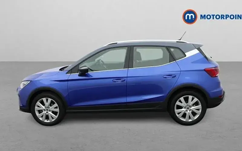 Used Seat Arona Xperience 110 HP (80 kW) 2023 Blue SUV