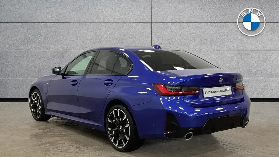 Used BMW 330 M Sport 288 HP (211 kW) 2025 Blue