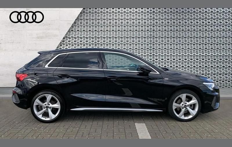 Used Audi A3 e-tron S-Line 200 HP (147 kW) 2024 Black Hatchback