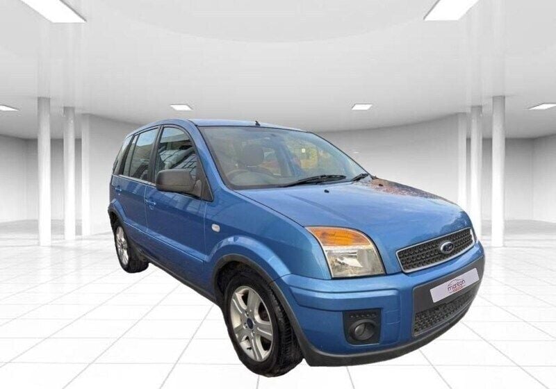Used 2009 Ford Fusion Zetec Hatchback | £2,790 (Fair price) - Image 1/4