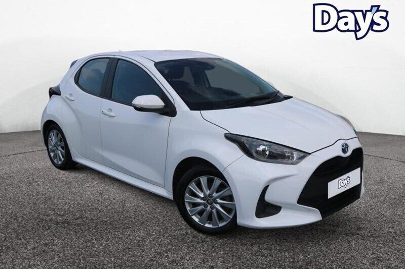Used 2022 Toyota Yaris Hybrid | £14,399 (Good price) - Image 1/1