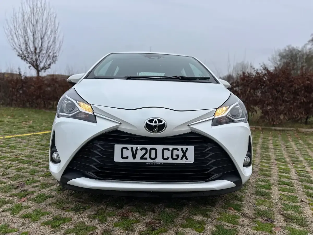 Used Toyota Yaris 2020 White Hatchback