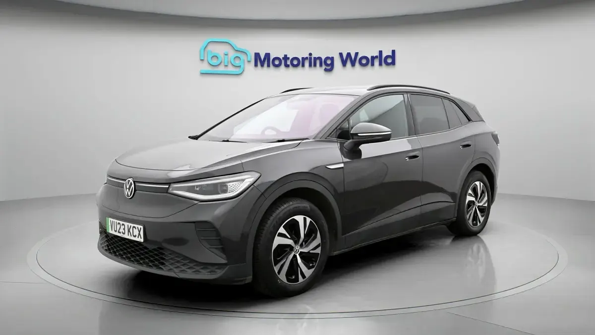 Käytetty VW ID.4 Pure 108 kW (148 HP) 2022 Harmaa Katumaasturi