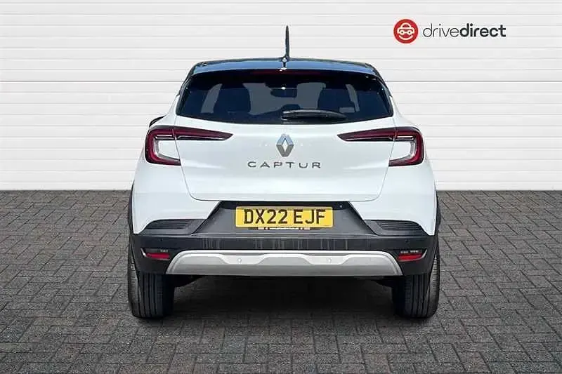 Second-hand Renault Captur Iconic 90 CP (66 kW) 2022 Alb SUV