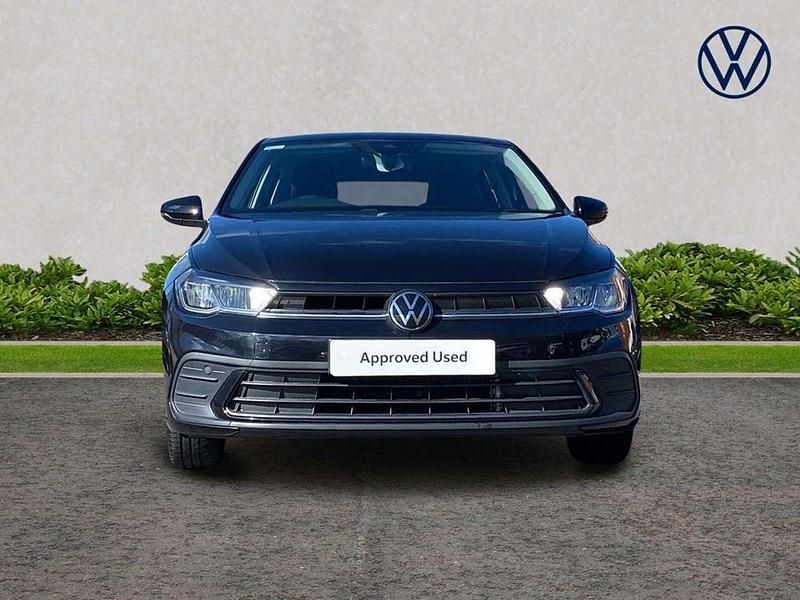 Used VW Polo Life 80 HP (58 kW) 2023 Black Hatchback