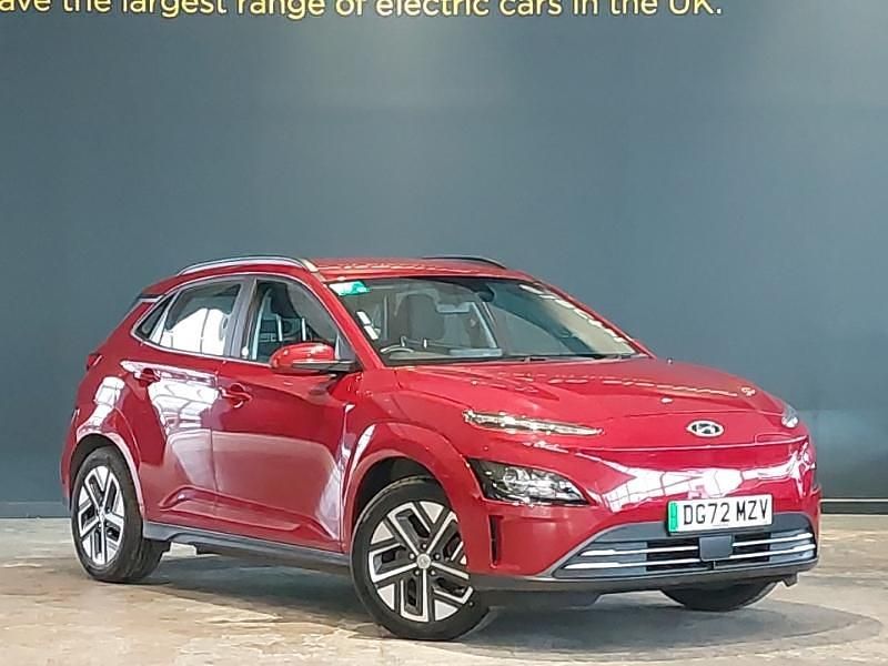 Used Hyundai Kona SE 100 kW (136 HP) 2022 Red SUV